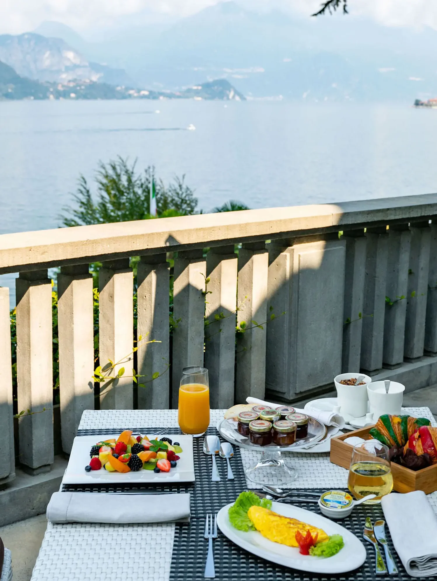 suite_bellagio_terrace_villa_lario_resort copia