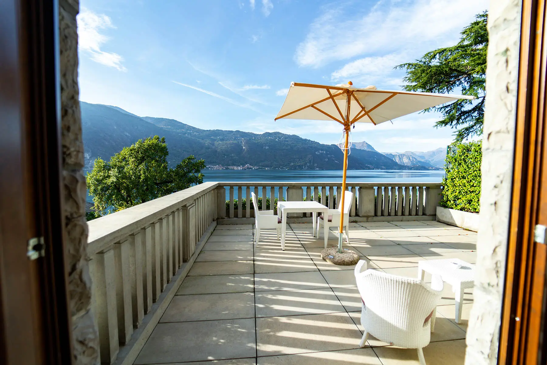 terrace_exlusive_view_lake_como_terrazza_lago_como_luxury_suite