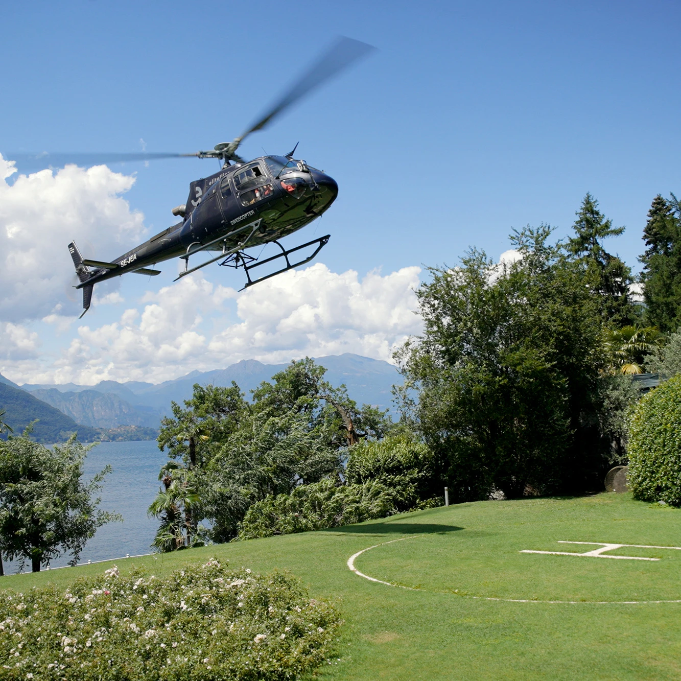 helipad_villa_lario_resort_lake_como_luxury_low