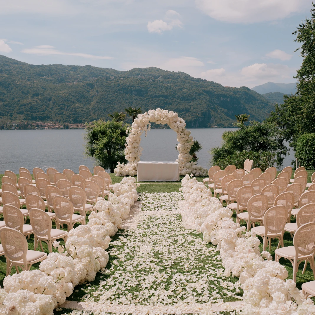 location_flowers_event_wedding_low