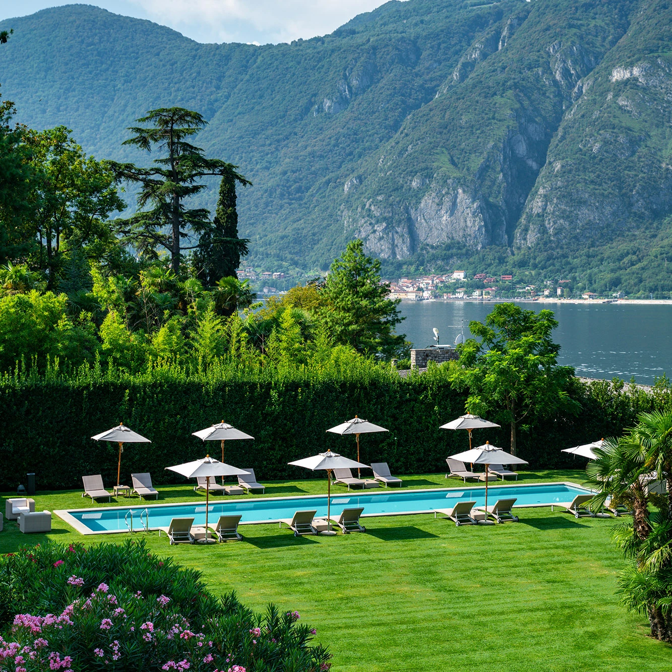 poolside_garden_lake_comovilla_lario_resort_luxury_low