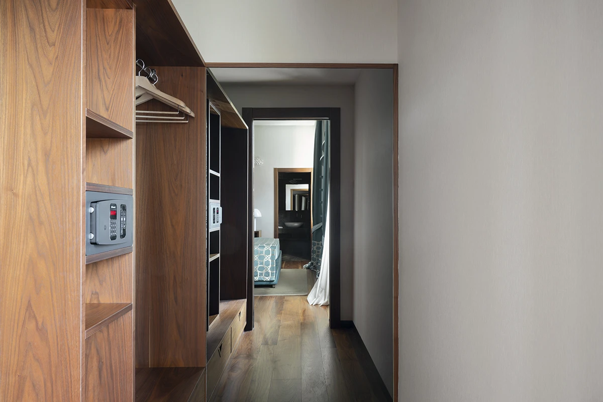 oliveto_suite_villa_lario_resort_luxury_details